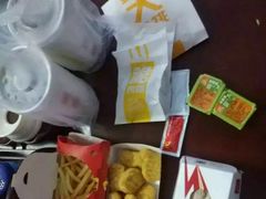 -麦当劳(得来速店)