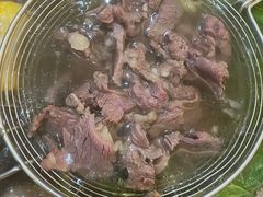 -壮雄牛屠牛肉店(两英店)
