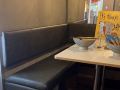 -粉八·云南米线·建水烧烤(常熟路店)