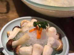 -左庭右院鲜牛肉火锅(新梅广场店)