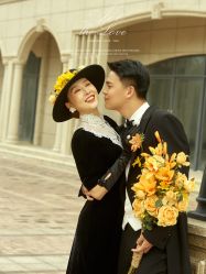 -二十一世纪婚纱摄影(省府前街店)