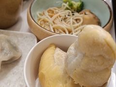 冻榴莲-钱库里海鲜自助(星海广场店)