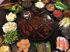 -彭三老火锅(枣子岚垭正街店)