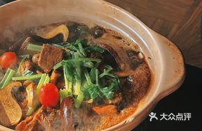 Yunnan Mushroom Beef Short Rib Stew