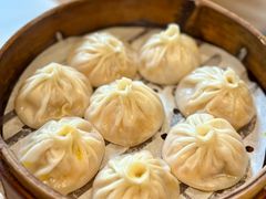 -馋三尺蟹粉小笼(人民广场店)