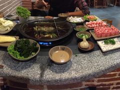 -疯狂的筷子老灶九宫格火锅