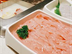 -海底捞火锅鲜切牛肉主题店(长寿路店)