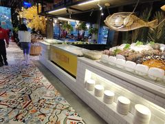 自助取餐区-海吃海喝海鲜烤肉餐厅