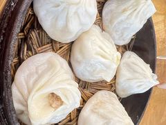 蟹粉小笼包-常鲜德乐购迎桂馒头店(麻巷公寓店)