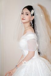 点击看大图 -艾拉·女王婚纱礼服馆