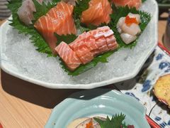 三文鱼刺身-花和海鲜自助(梅江店)