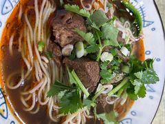 -沉香牛肉面