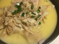 -小菜园新徽菜(镇江丹阳吾悦店)