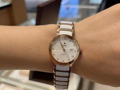 -亨吉利世界名表中心(砂之船奥莱店)