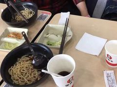 -李先生牛肉面大王(北京站售票厅餐厅)