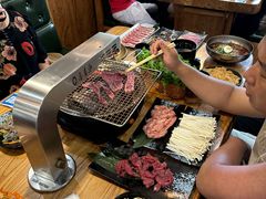 -合易泓烤肉·海肠捞饭(火车站店)