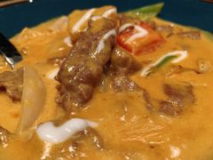 黄咖喱牛肉-食肆&Fourteen(武林夜市店)