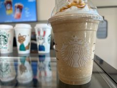 -星巴克(上海汇锦里店)