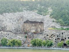 -龙门石窟