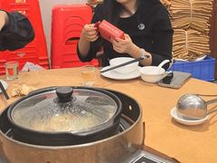 -濠轩阁特色生蚝火锅总店