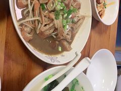 -中和裴氏蹄花(府河路店)