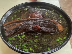 -小龙大肉面馆