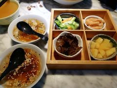 -轻捞慢起面馆(新世界百货店)