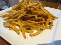 -莲餐厅·湖北菜·潜江小龙虾店(愚园路店)