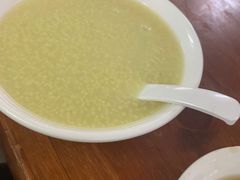 -宝瑞门钉肉饼店