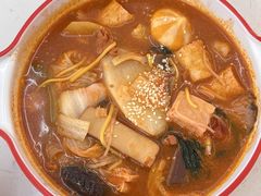 -锅神麻辣烫