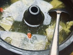 -云海肴·汽锅鸡·云南菜(天山百盛优客店)