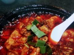 -万重锦·人文川菜馆(骡马市店)