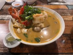 -大树下海鲜饭店