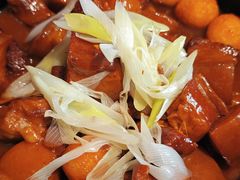 鹌鹑蛋红烧肉-庆泰顺