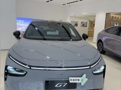 -小鹏汽车上海吴中路销售服务中心