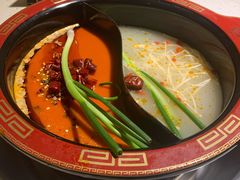 -钢管厂五区小郡肝串串香(奥克斯广场锦城万达店)