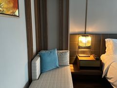 -上海虹桥祥源希尔顿酒店