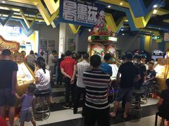 -反斗乐园π·电玩·高空拓展·蹦床(龙华天虹店)
