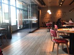 大堂-必胜客(欧亚卖场店)