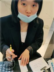 -罗亚帝造型·烫发染发