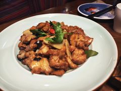 -雀舞云南菜(天津天河城购物中心店)