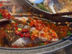 -阿瓦山寨·湘菜现炒·剁椒鱼头王(咸阳总店)