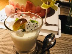 -春树下·树屋花房西餐厅(罍街AS1980店)