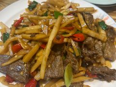 -牛八宝桂林米粉(八里庄店)