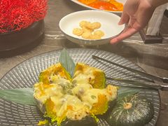 -海派悦庭·海胆烧麦·新融合菜(凯德广场店)