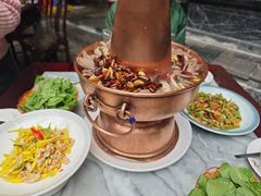 -蔼若春.传承三十年云南菜(金碧公园店)