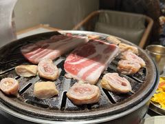 -草家酱蟹炭火烤肉店(珲春南路一店)