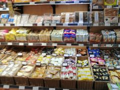 -来伊份(星湖街店)