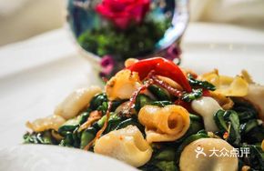 Crispy Cucumber Stir-fried Abalone