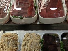 -逸山伍自转小火锅(翠南路店)